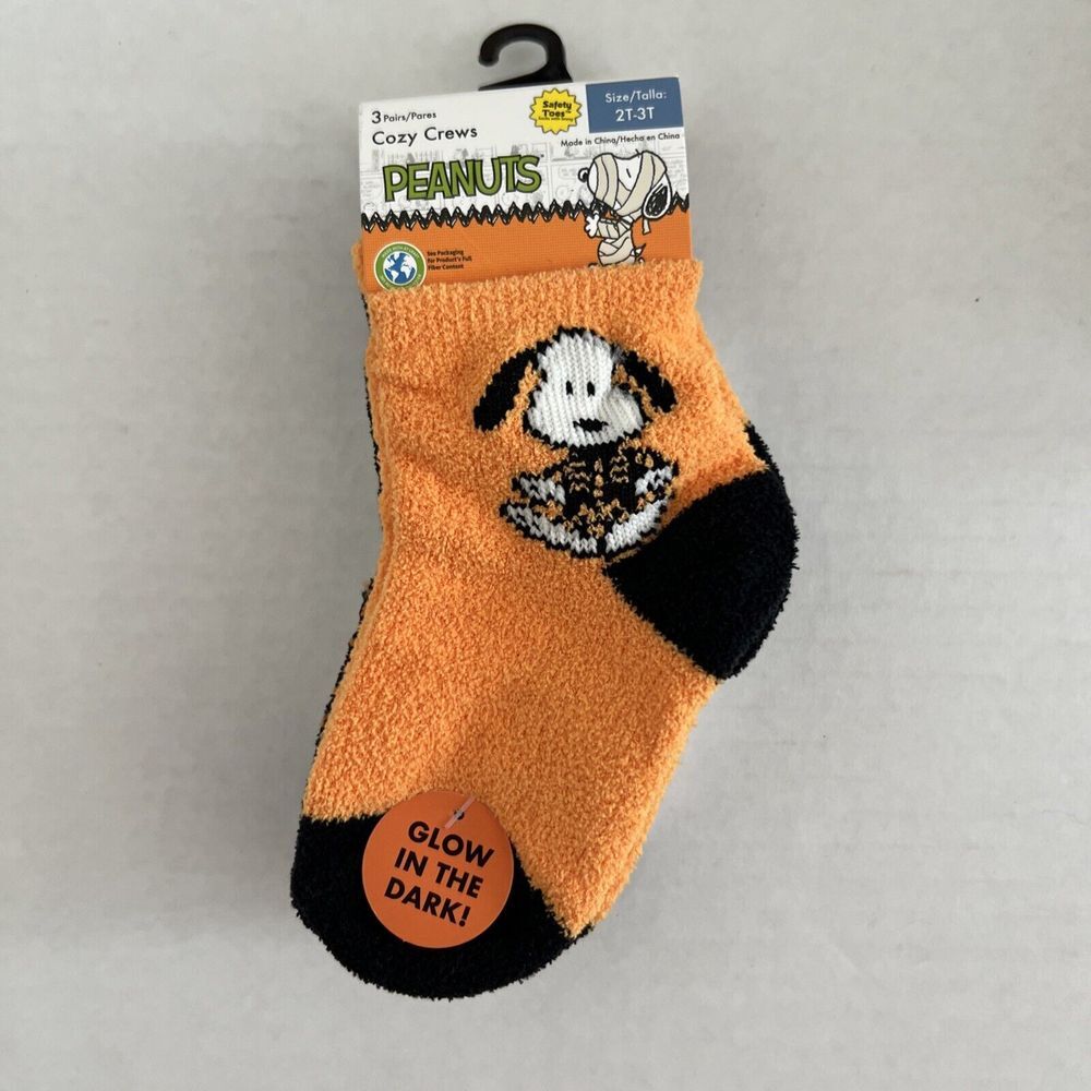 Peanuts Snoopy Character Toddlers‎ 3- Pack Cozy Crews Quarter Socks, Size 2T-3T
